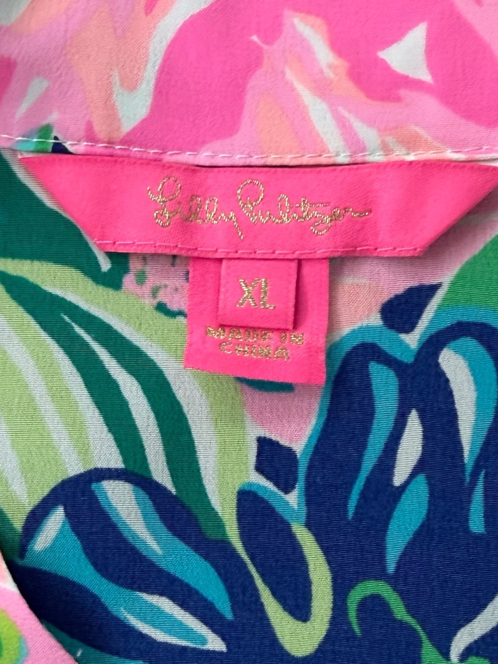 Lilly Pulitzer Shea Tunic Blouse Island Escape Tropical Pink Green Size XL EUC - Picture 2 of 16